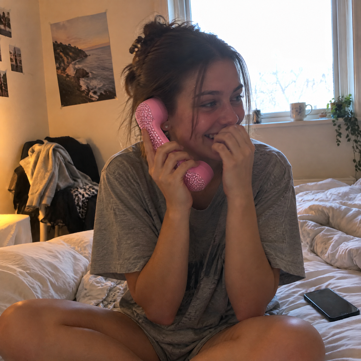 Customer photo holding the pink Bling Phone